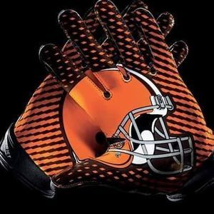 Meet your Posher, Bruce